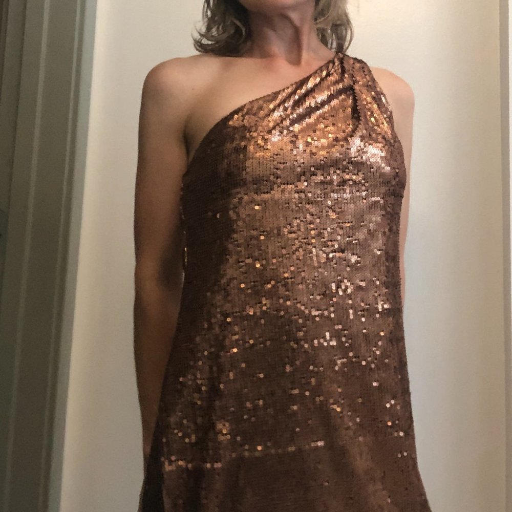 Alexia Admor Rose Bronze Sequin Mini One-Shouldered Cocktail Dress. Size XS